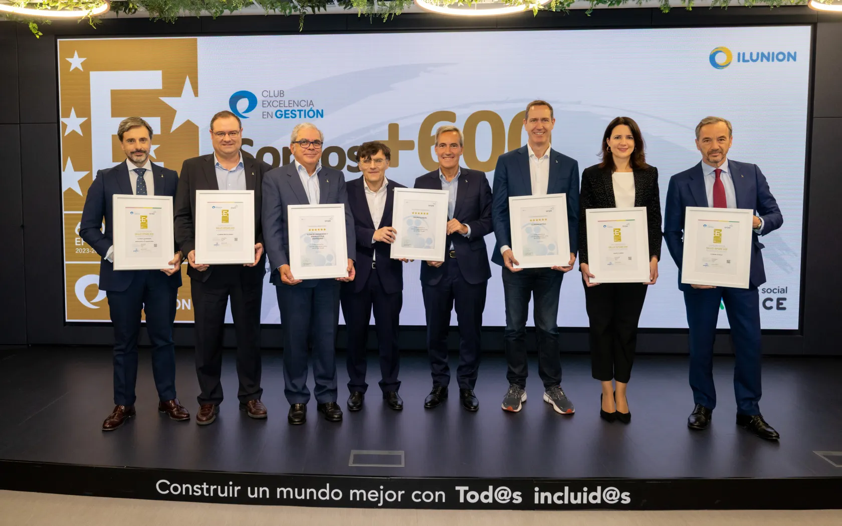 Entrega de los 4 sellos EFQM 600