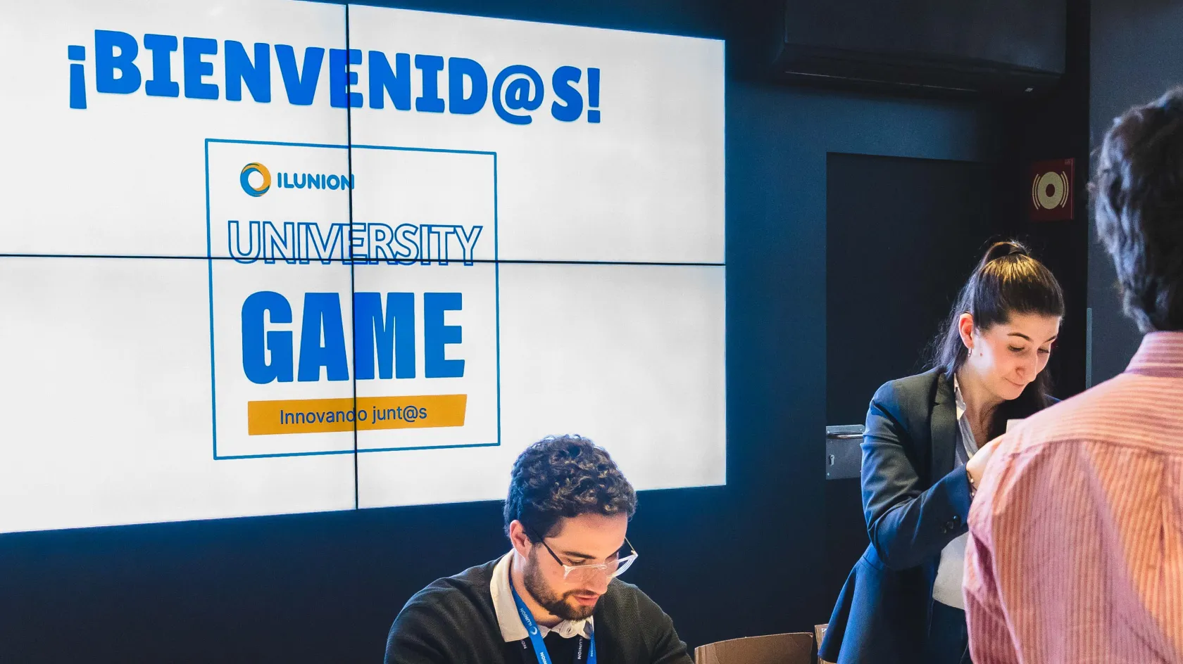 Imagen del puesto de bienvenida al ILUNION University Game