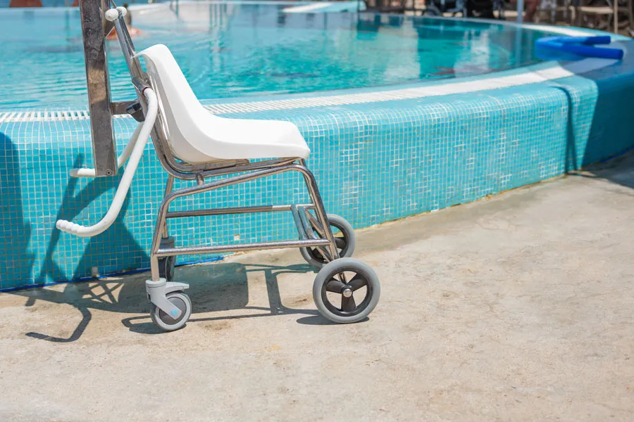 Piscina pública accesible 