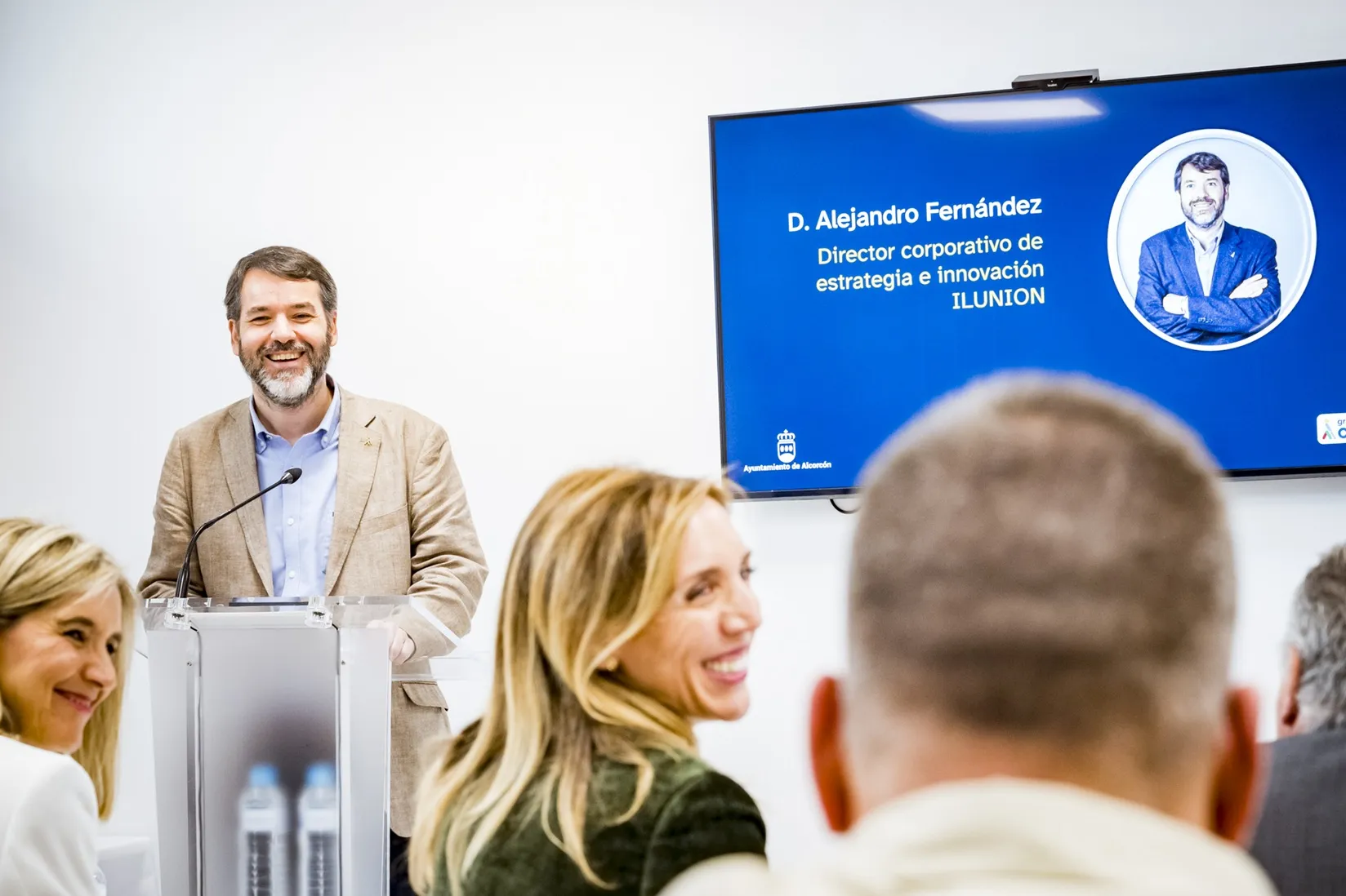 Alejandro Fernández, en un momento del evento de presentación de las nuevas oficinas de ILUNION Contact Center en Alcorcón