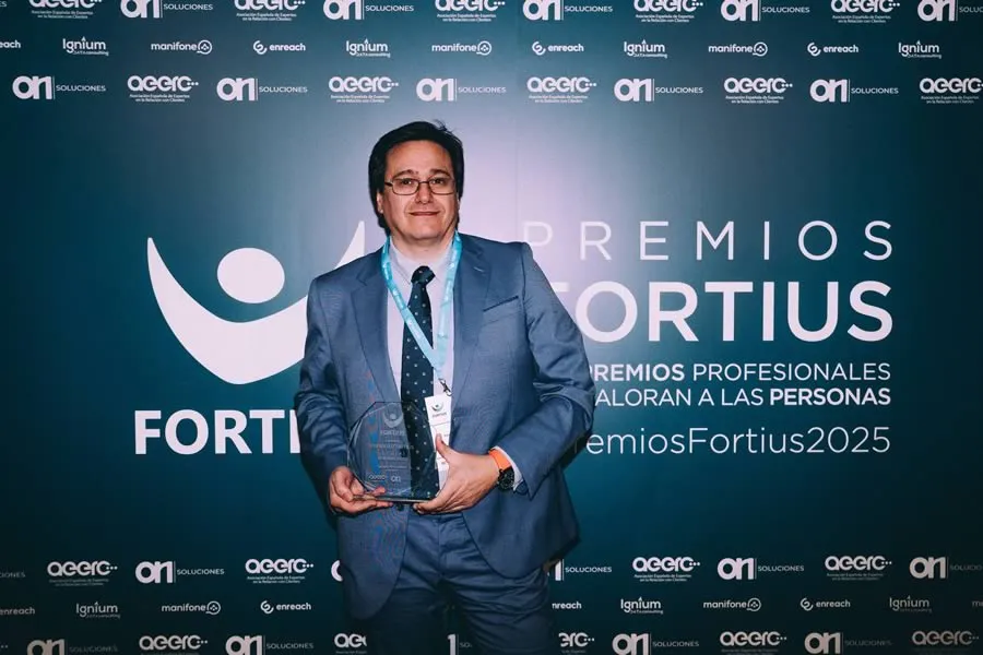 Agustín Pérez fue el encargado de recoger el galardón en el evento de Premios Fortius