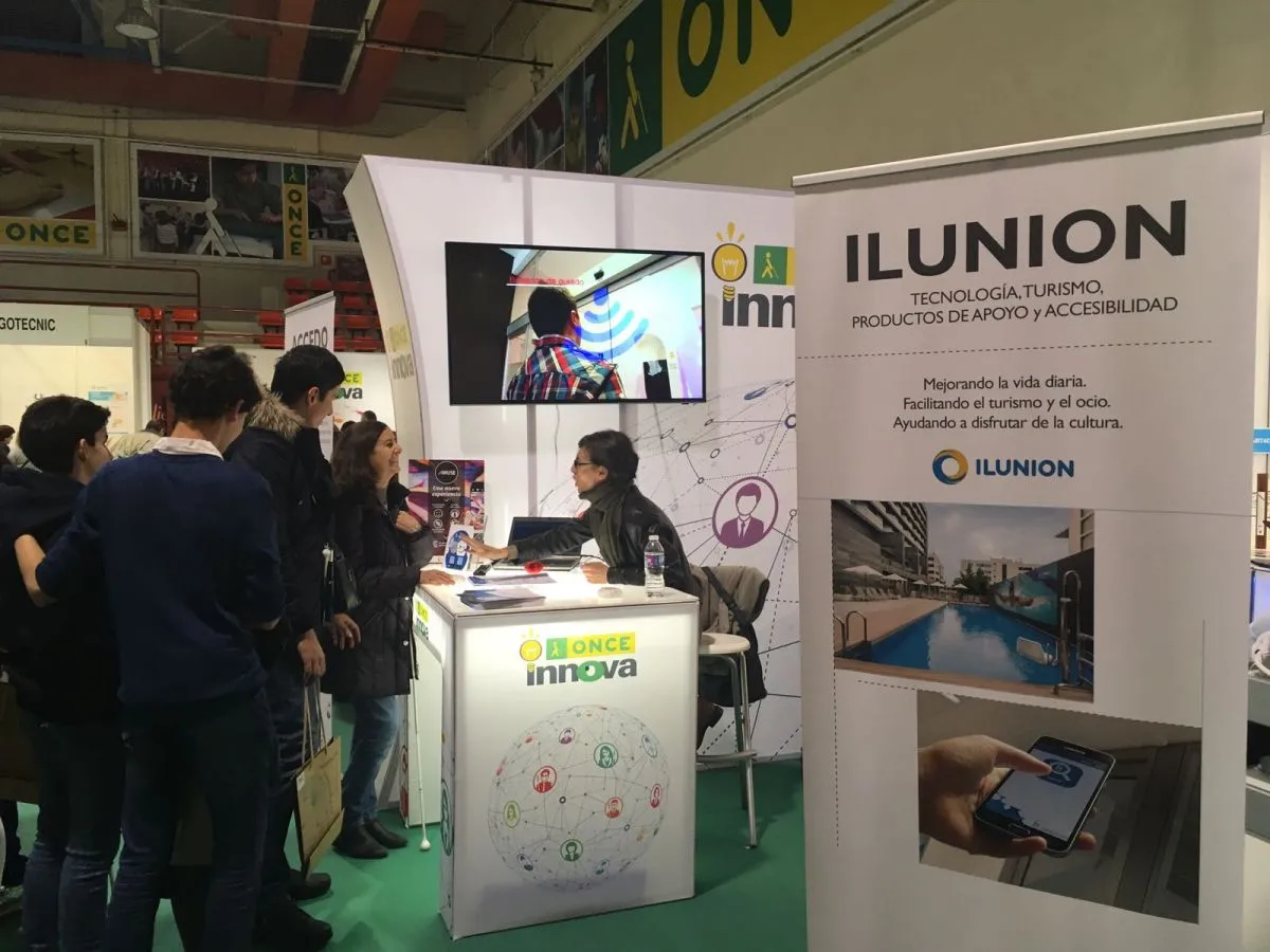 Una imagen del estand de ILUNION Tecnología y Accesibilidad en TifloInnova 2017