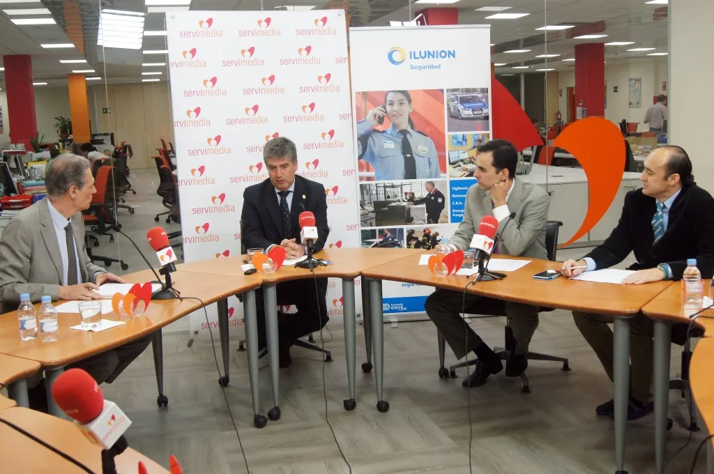 Ignacio Cosidó durante el encuentro informativo