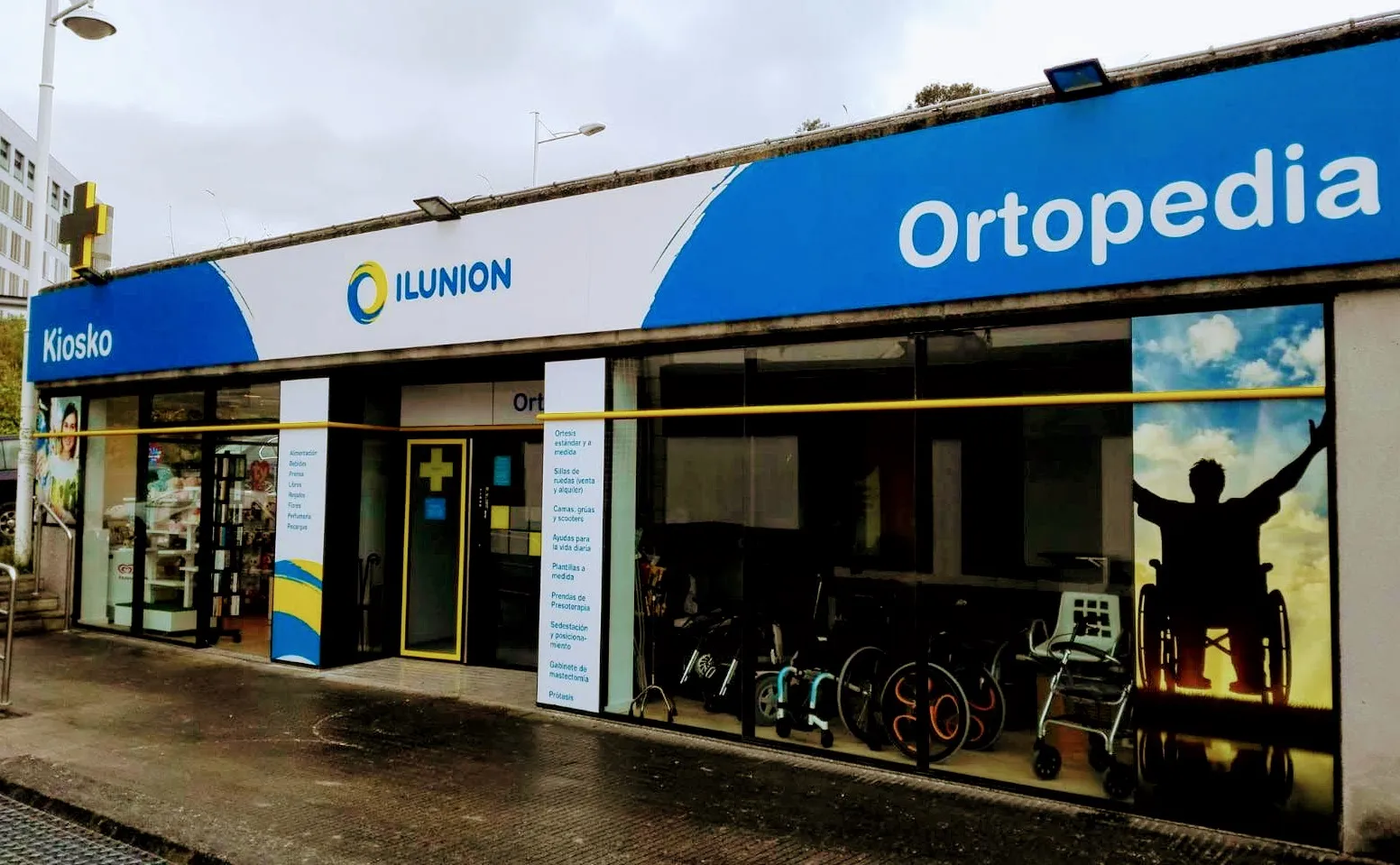 Fotografía de la tienda de ILUNION Retail en A Coruña en ortopedia.