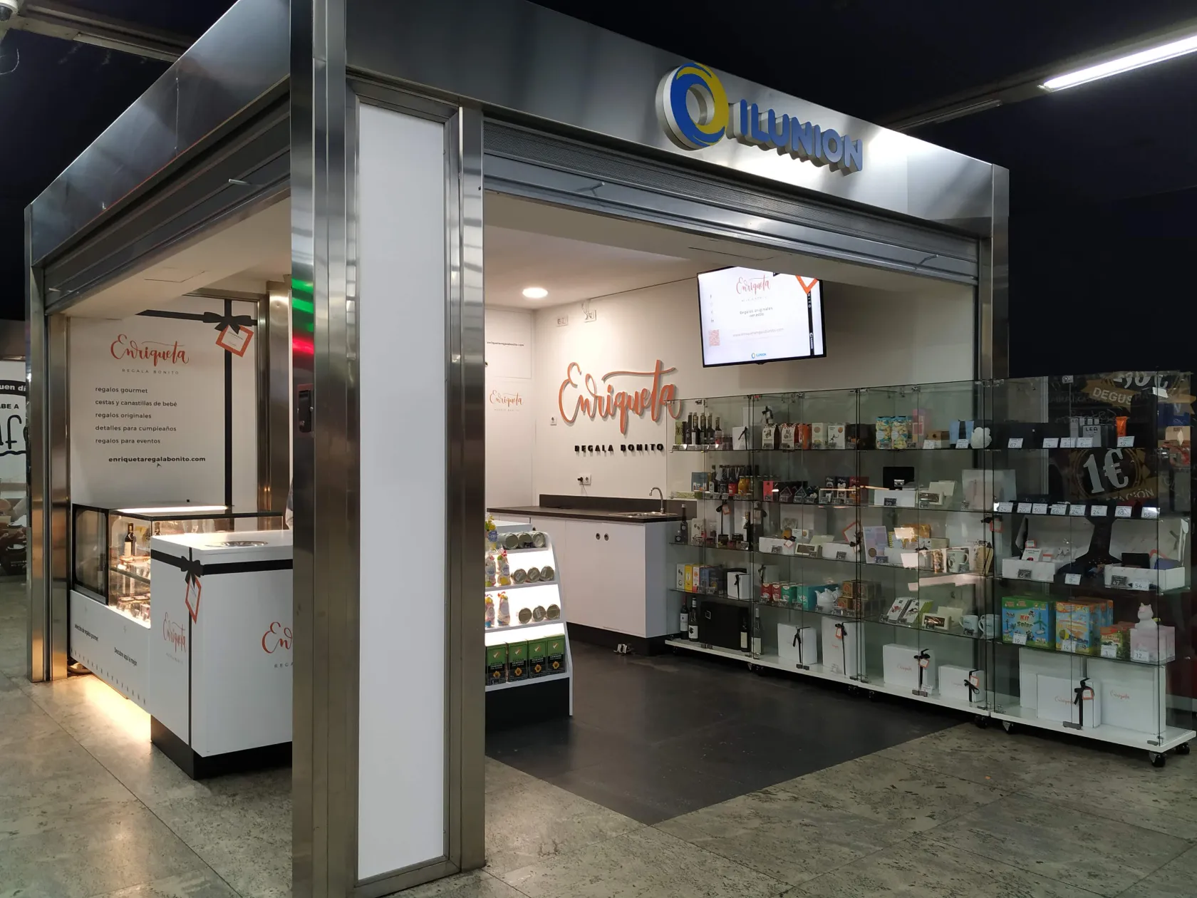 Fotografía desde el exterior del espacio de 'Enriqueta Regala Bonito' en Nuevos Ministerios