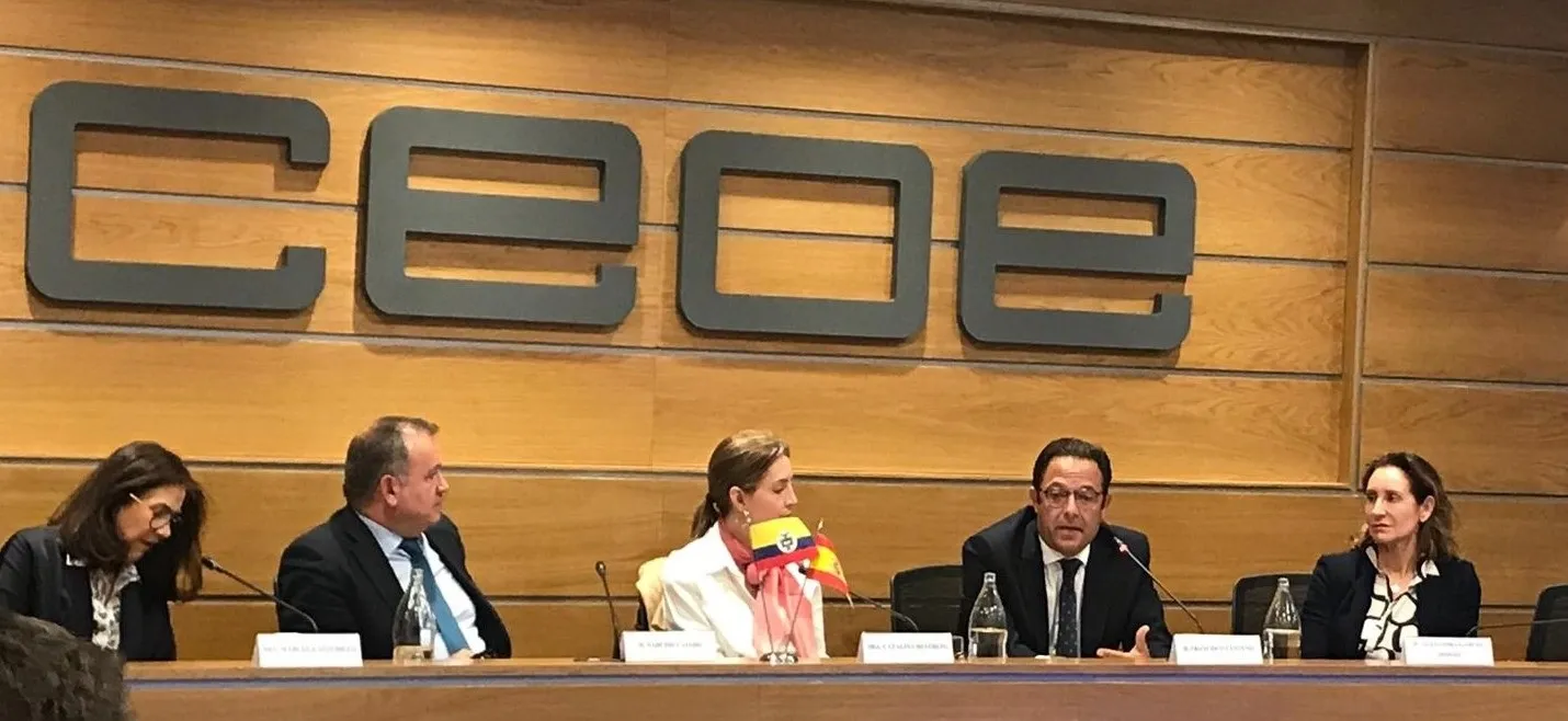 El director de Desarrollo de Negocio Internacional de ILUNION, Francisco Centeno, durante su intervención en el evento de la Agencia de Cooperación e Inversión de Medellín