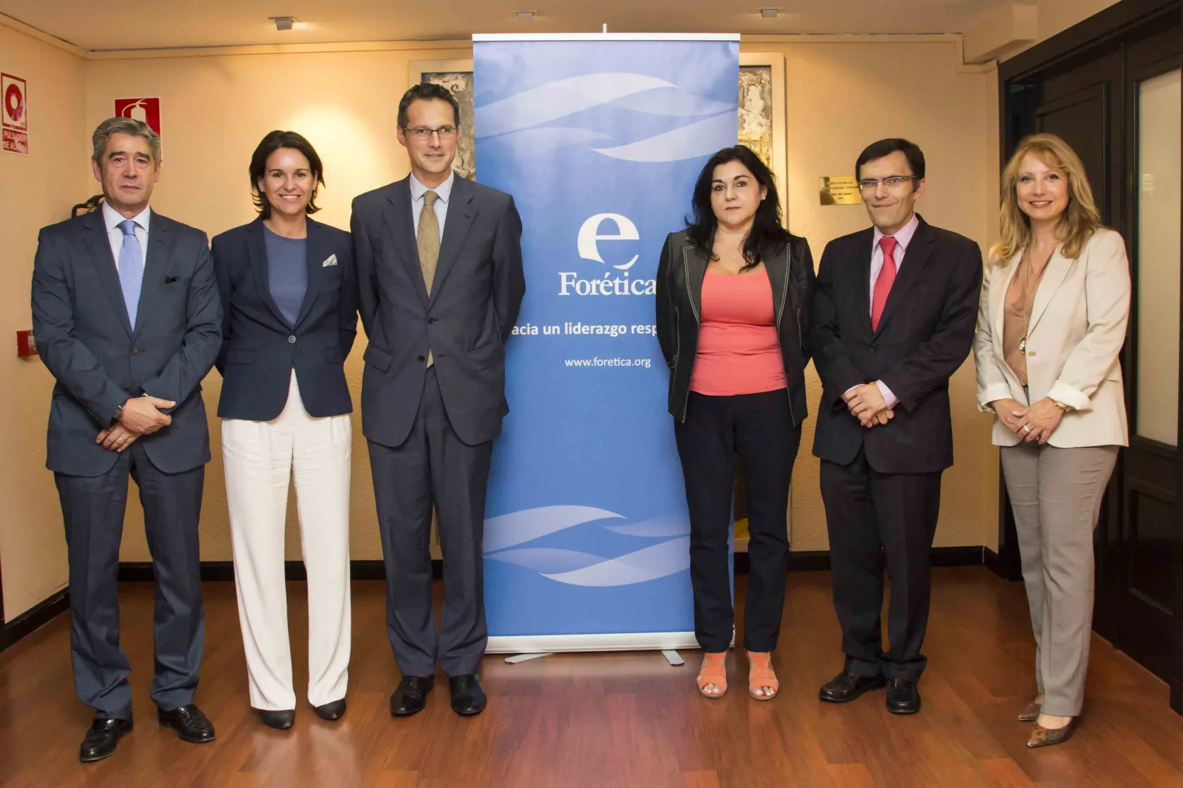 Los miembros del nuevo Comité Ejecutivo: Fernando Riaño, Alberto Duran, Gemma Giner, Cristina Moral, Raquel Azcárraga y José maría Palomino