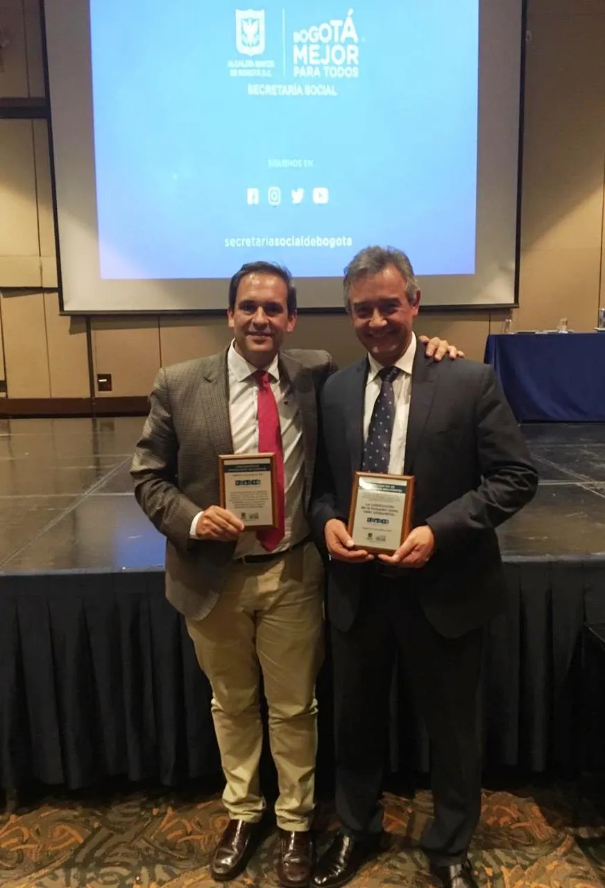 Entrega del reconocimiento a ILUNION Lavandería 