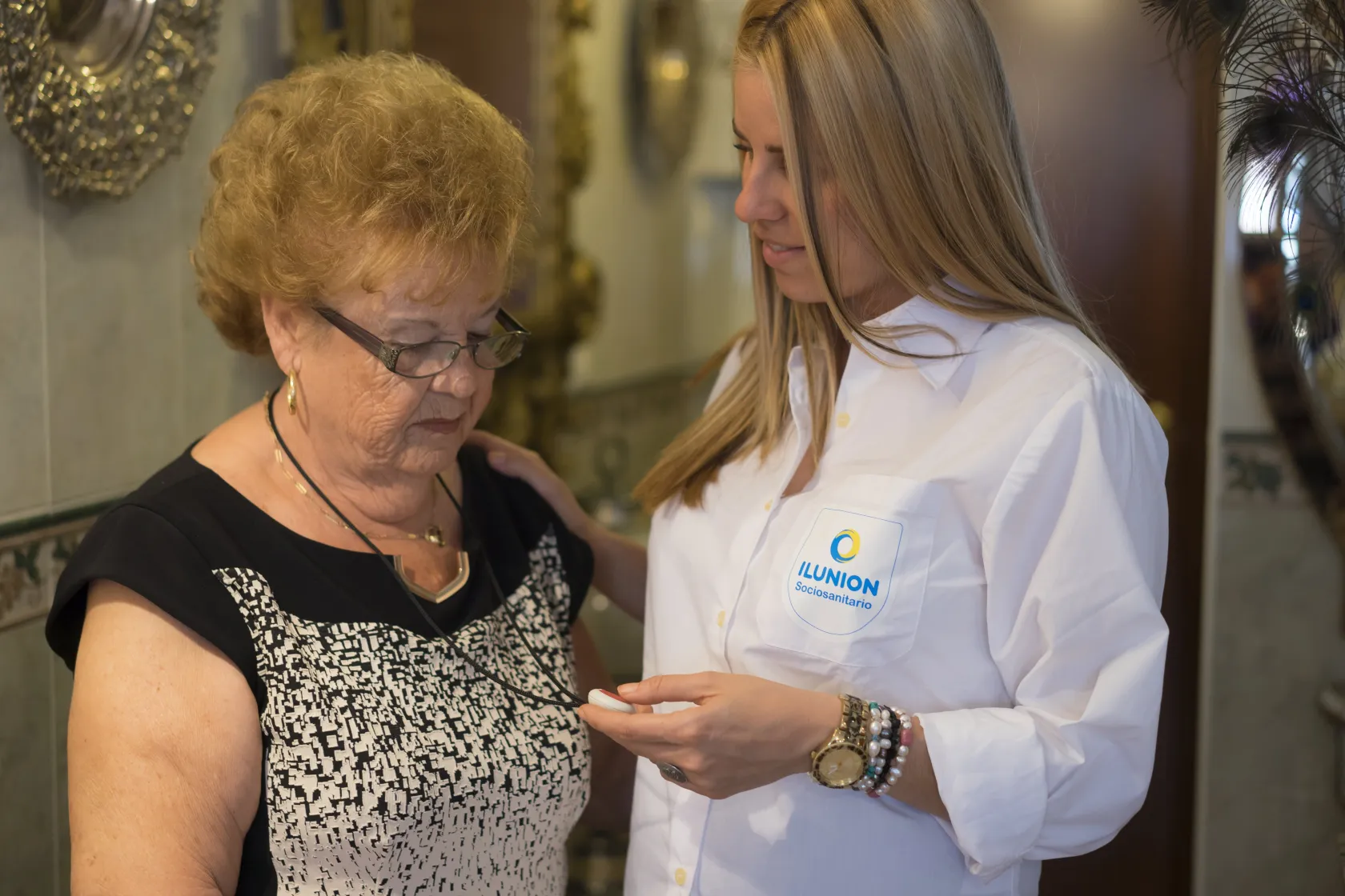 Servicio de teleasistencia ILUNION